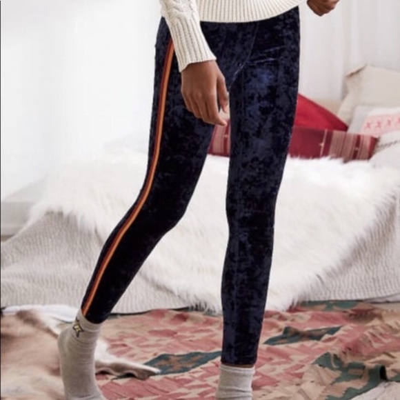 aerie Pants - AERIE Chill Navy Velvet Stripe leggings hi waist